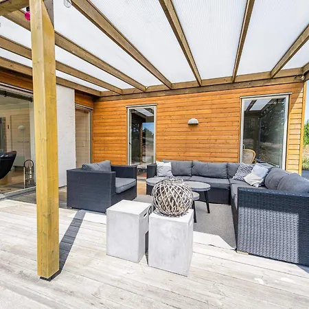 6 Person In Henne Ferienhaus